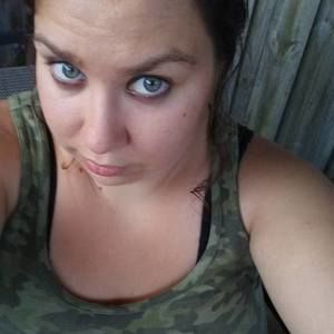 Meet your Posher, Gloria